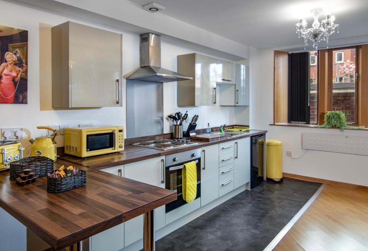 Super Spacious Church Conversion Close To Tower Blackpool Exterior foto